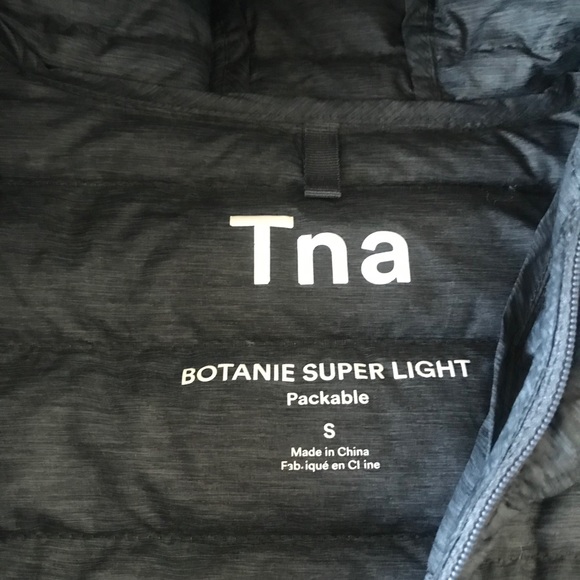 TNA long puffer jacket - Picture 4 of 4